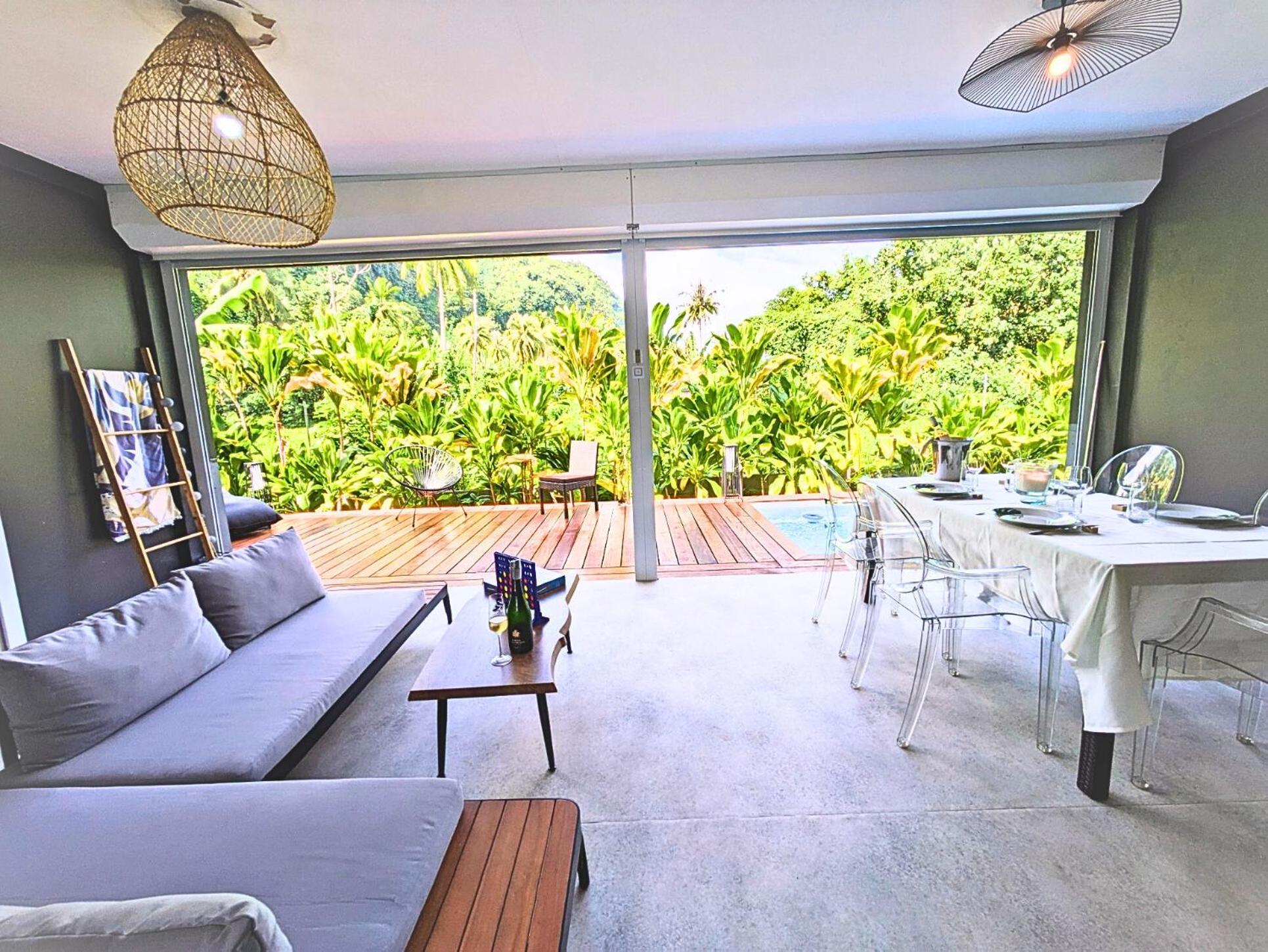Natura Om Teahupoo Surf Lodge Toanoano Экстерьер фото